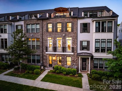 2547 Deacon Avenue active home in Elizabeth, Charlotte, NC