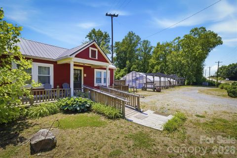 905 Carbon City Road