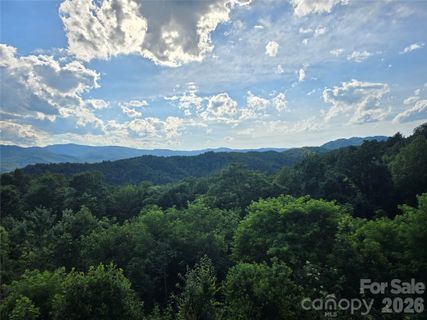 822 Windy Mountain Road