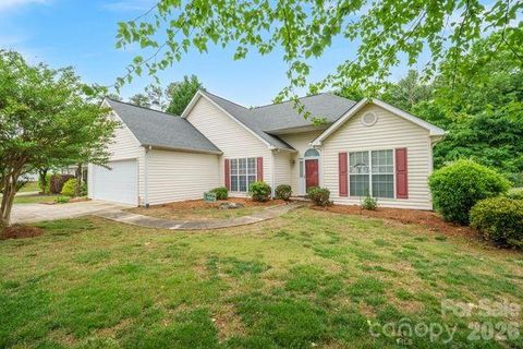 1236 Midlake Road