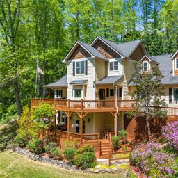 128 Churchill Downs Drive