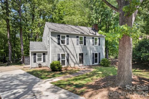7942 Surreywood Place sold home in Sardis Woods, Charlotte, NC