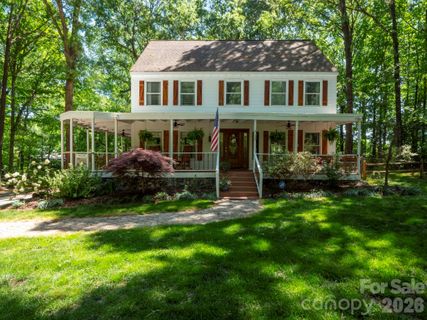 7802 Surry Lane pending home in Country Hills, Indian Trail, NC