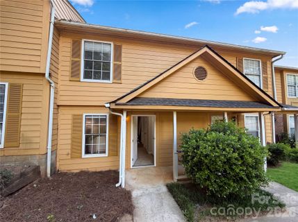 4037 Briarhill Drive active home in Milton Commons, Charlotte, NC