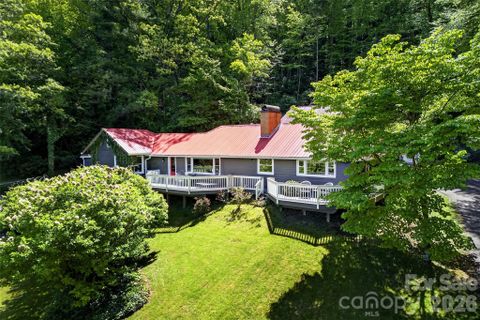75 Old Lakey Gap Road