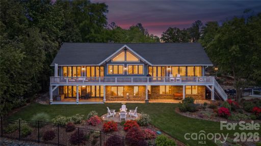 17812 Wilbanks Drive pending home in Lake Wylie, Charlotte, NC