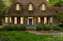 17 Crooked Oak Court sold home in Hendersonville, SC