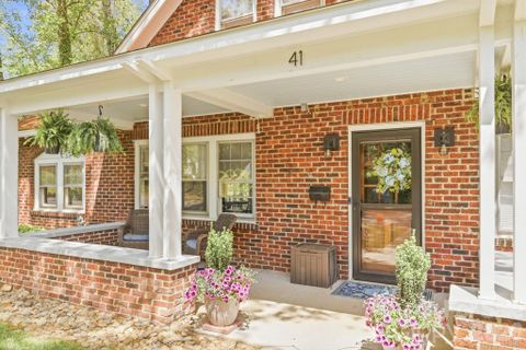 41 Chiles Avenue