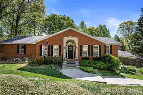 1801 Riverview Court active home in Cummings Cove, Hendersonville, NC