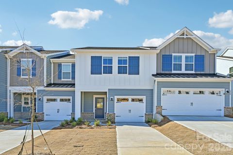 410 Markridge Loop