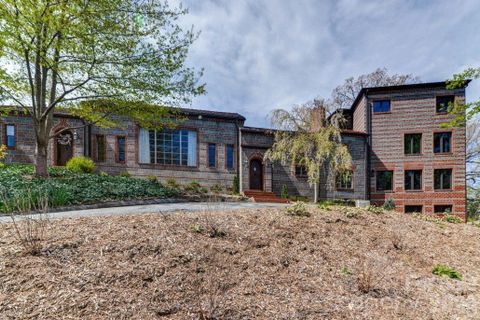 24 Kimberly Avenue active home in Grove Park, Asheville, NC