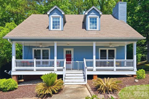 3066 Point Clear Drive pending home in Tega Cay, Fort Mill, SC