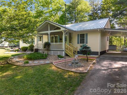 Homes in Crystal Creek, Pisgah Forest