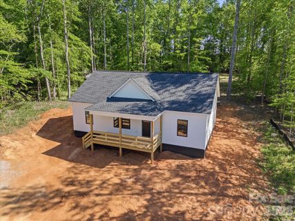 1416 Blackbird Drive pending home in Heron Creek, Clover, SC