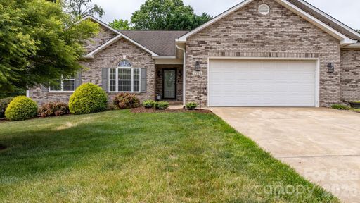 3534 47th Avenue Place sold home in Wandering Meadows, Hickory, NC