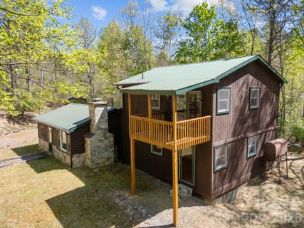 78 Bird Creek Estates Road pending home in Bird Creek Estates, Black Mountain, NC
