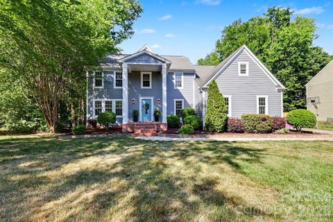Homes in Provincetowne, Charlotte