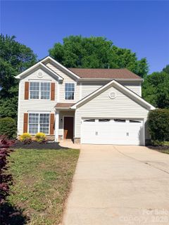 Homes in Lochmere, Mooresville