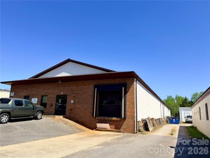 1707 10th Avenue