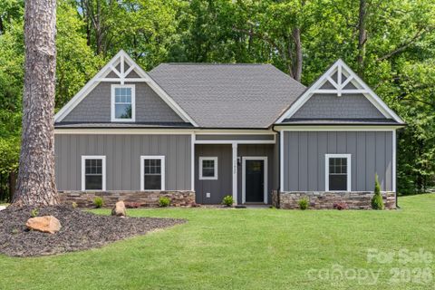 11932 Crabapple Lane