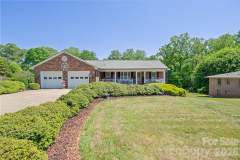 105 Rock Creek Drive pending home in Crestview, Lincolnton, NC