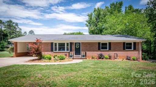 3301 Windsor Place sold home in Brookmeade, Statesville, NC
