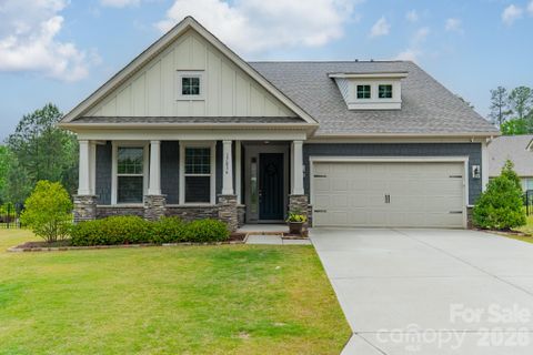 17036 Challory Glen Way active home in North Reach, Charlotte, NC
