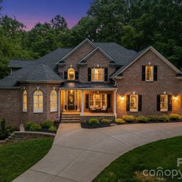 306 Mayworth Way