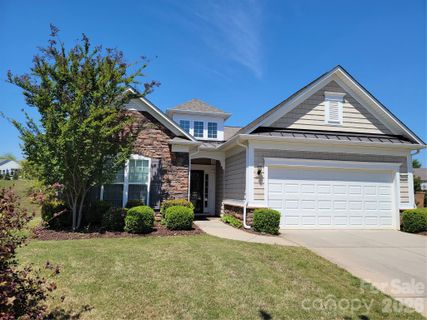 5112 Folly Lane