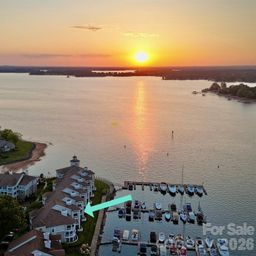 18637 Vineyard Point Lane