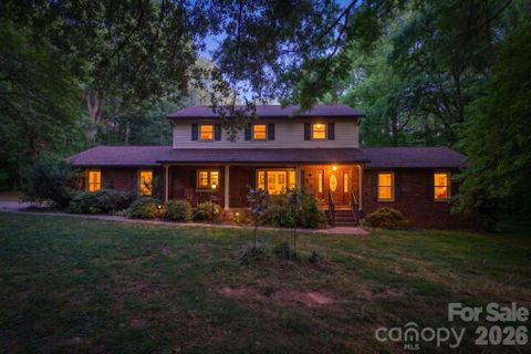 445 Quail Drive pending home in Summerfield, Salisbury, NC