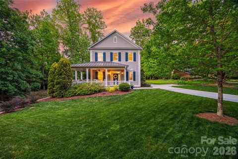 3013 Mountainbrook Road sold home in Mountainbrook, Charlotte, NC