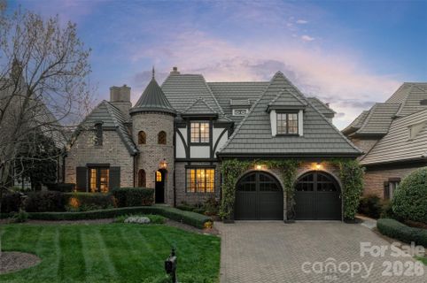 306 Royal Crescent Lane pending home in Longview, Waxhaw, NC