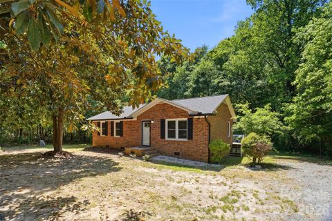 1525 Reservation Road