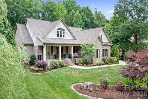 Homes in Davidson Downes, Mooresville