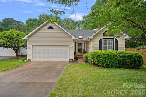 806 Water Wheel Court sold home in Selwyn Farms, Charlotte, NC