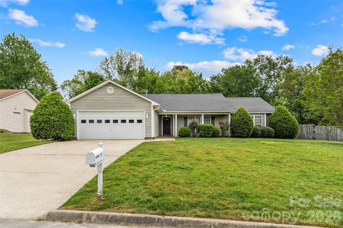 114 Hawks Nest Drive active home in Southchase, Fletcher, NC