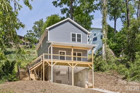 113 Caledonia Road