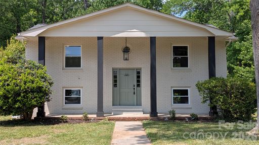5701 Ilford Street active home in Shannon Park, Charlotte, NC