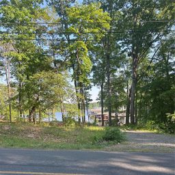 000 Lake Tillery Road