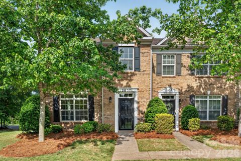 2837 Birkhill Lane active home in Almond Glen, Fort Mill, SC