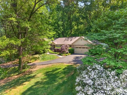 537 Saint Cloud Drive pending home in Shannon Acres, Statesville, NC
