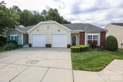 5714 Bradford Lake Lane sold home in Village Glen, Charlotte, NC