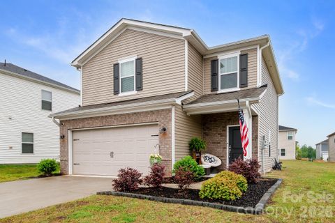 1006 Jeffery Dean Court active home in Morgan Hills, Albemarle, NC