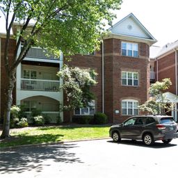 5609 Fairview Road