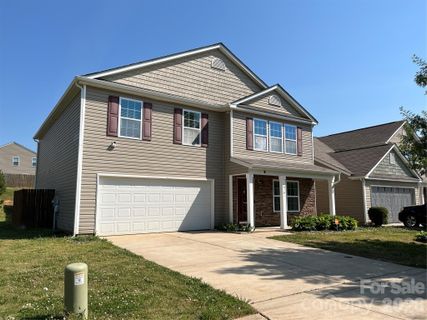 1818 Greenbrook Trail pending home in Spencer Mountain Village, Dallas, NC