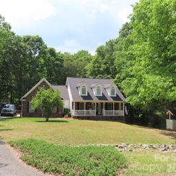 300 Tradewinds Lane