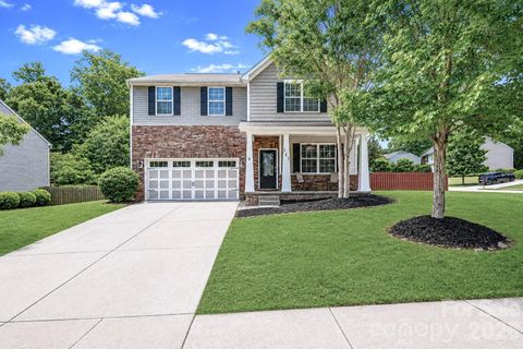 147 Colborne Drive sold home in Wellesley, Mooresville, NC