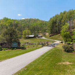 0000 Mountain Crest Drive