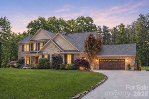 7377 Bay Cove Court sold home in Pebble Bay, Denver, NC